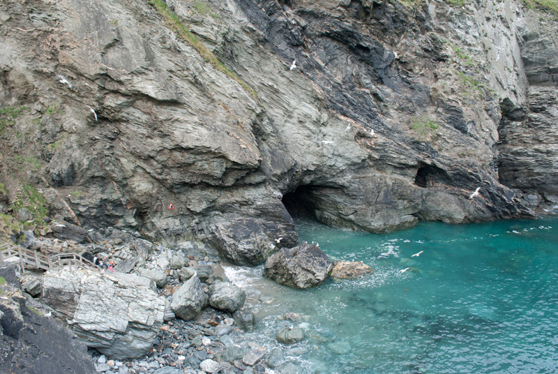 La cueva donde según la leyenda Merlín y Arturo tuvieron su primer encuentro